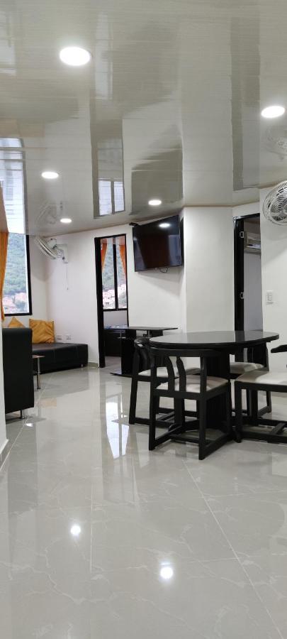 Condominio Al Frente De La Playa El Rodadero! Amplio Y Hermoso Apartamento Santa Marta Dış mekan fotoğraf